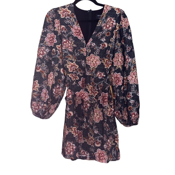 NWT MINKPINK Mehdya V-Neck Mini Dress - Picture 6 of 13